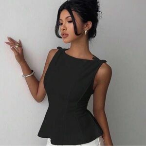 SHEIN Black Sleeveless Blouse